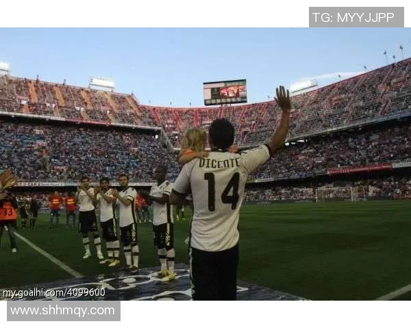 《从街头到绿茵场流浪汉足球球星的传奇逆袭之路》 《从街头到绿茵场流浪汉足球球星的传奇逆袭之路》